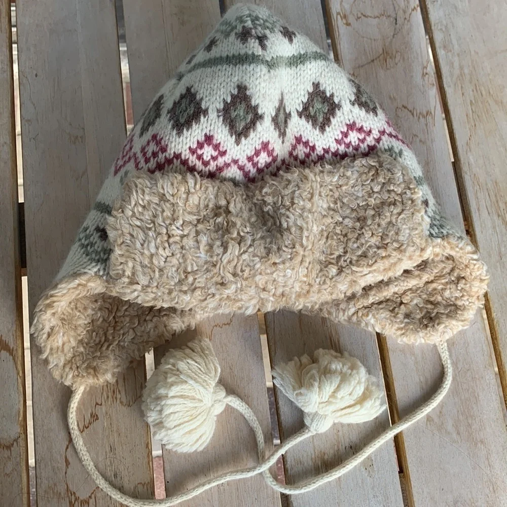 LIFE IS GOOD Earflap Winter Beanie